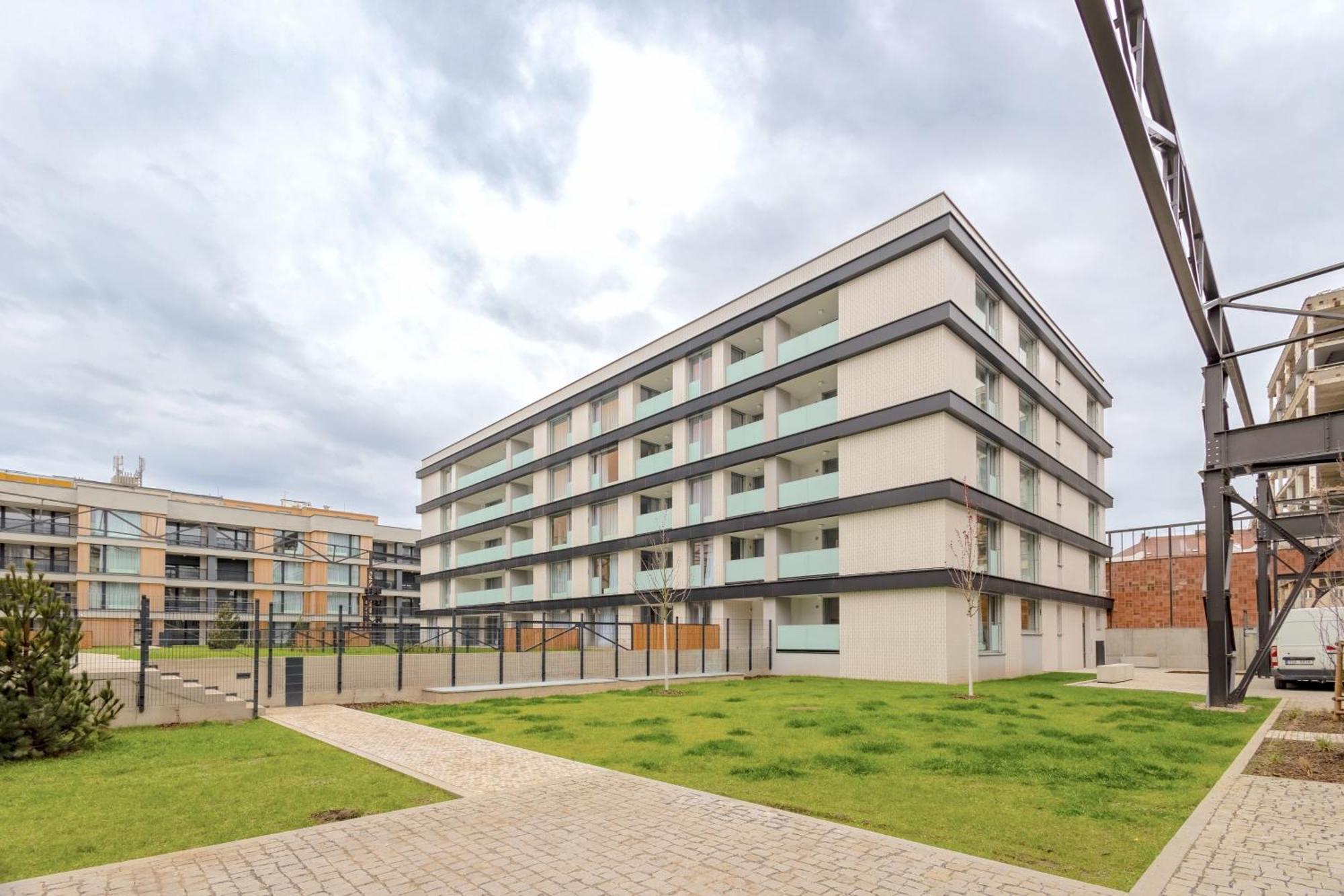 Appartamento Yellow - Balcony, Free Parking, By Gravity Praga
